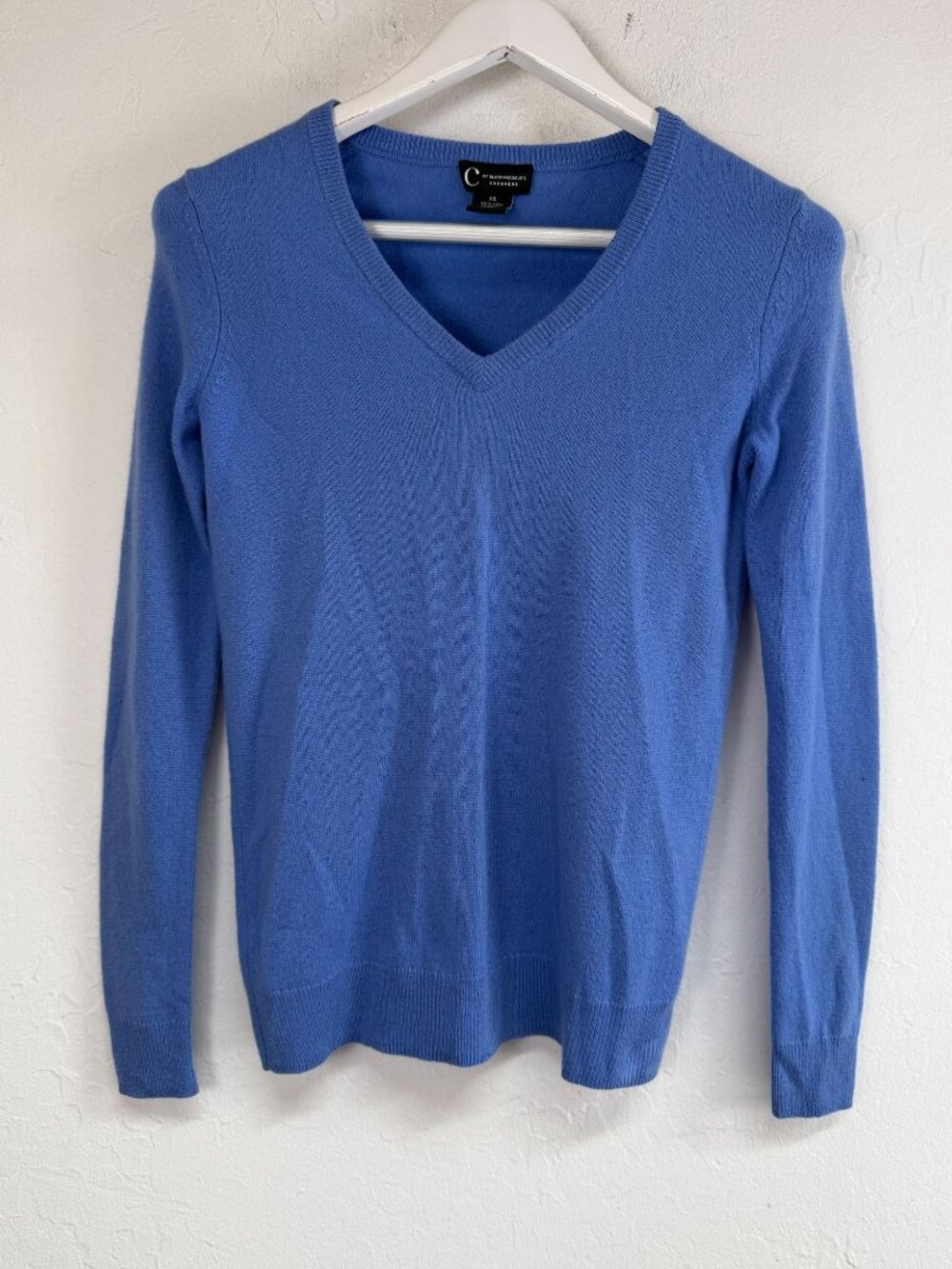 C By Bloomingdale's Womens 100% 2-Ply Cashmere V-Neck Sweater XS Blue Pullover